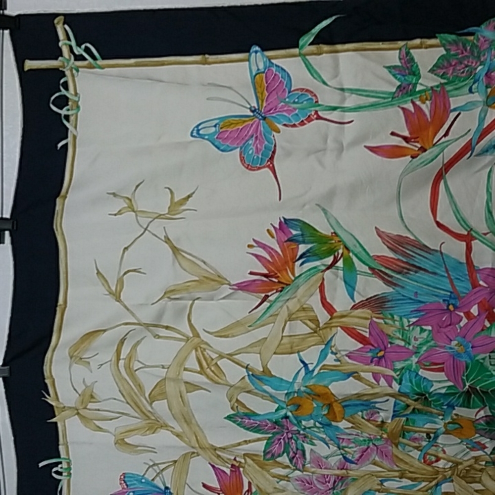 Christian Dior silk scarf size 34 x 34 Made in Italy Vintage - Picture 11 of 15